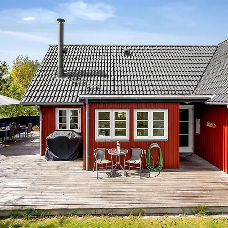 Soile - 12km From The Sea By Interhome